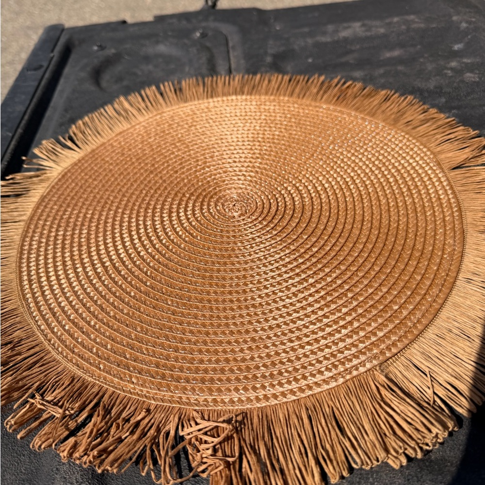 8 Pc Round Woven Straw Placemat with Fringe - Camel Brown Placemats 14”